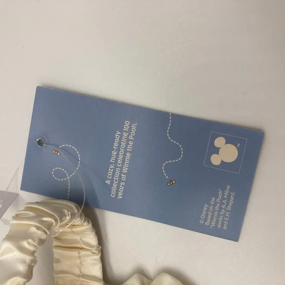 OLD NAVY x DISNEY Winnie the Pooh Floral Ruffled Sleep Mask NWT Sea Salt